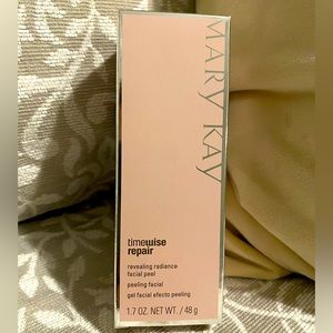 Timewise Repair Revealing Radiance Facial Peel